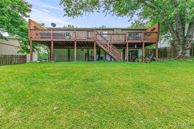 2825 Gettysburg Estates Drive, St Louis, MO 63129