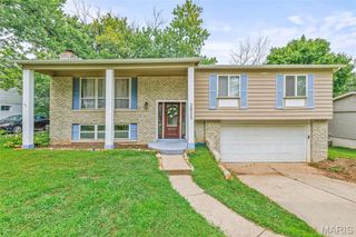 2825 Gettysburg Estates Drive, St Louis, MO 63129