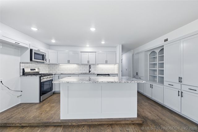 2850 Park Street, Claremore, OK 74017