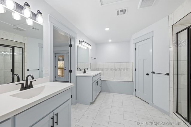 2850 Park Street, Claremore, OK 74017