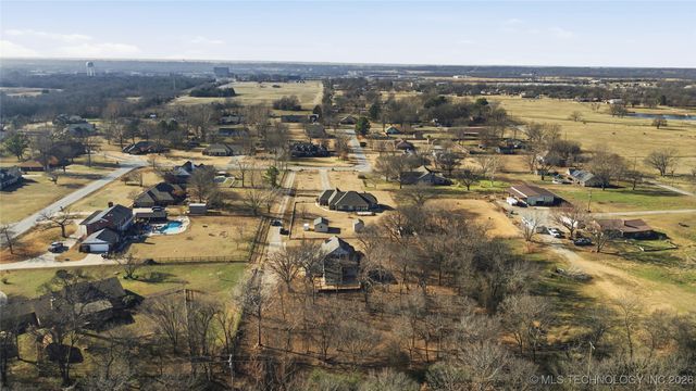 2850 Park Street, Claremore, OK 74017