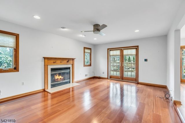 15 Conard Ct, Hillsborough Twp., NJ 08844