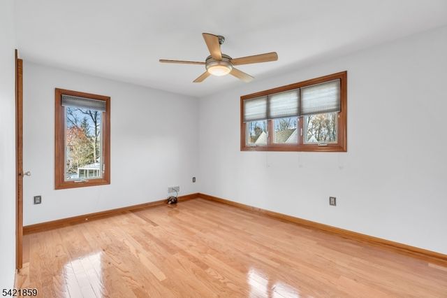 15 Conard Ct, Hillsborough Twp., NJ 08844