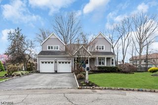 15 Conard Ct, Hillsborough Twp., NJ 08844
