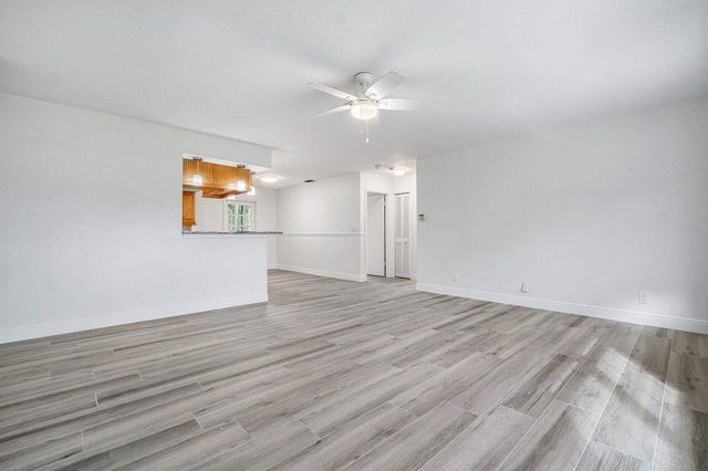 5567 2nd Road, Lake Worth, FL 33467