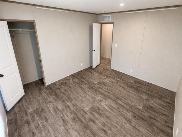 8806 Thunderbird RD, Austin, TX 78736