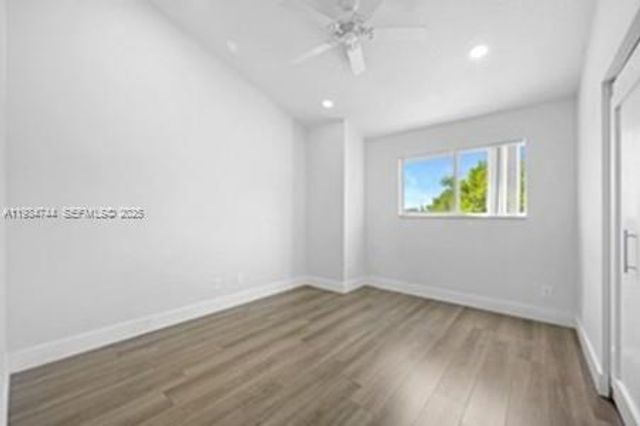 3425 NW 44th St 204, Oakland Park, FL 33309