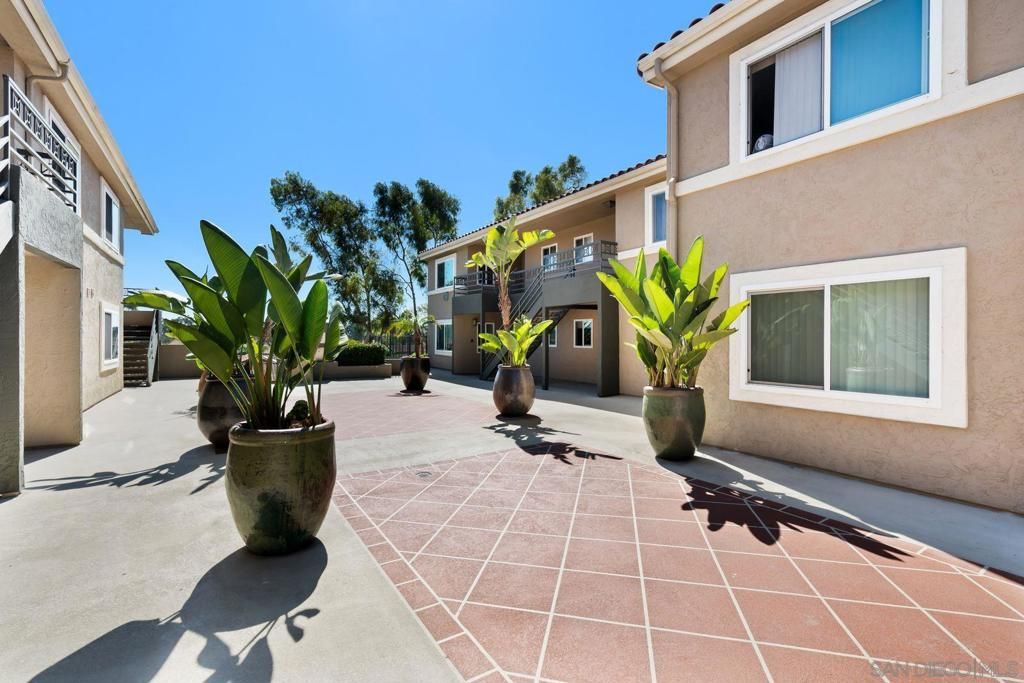 7405 CHARMANT DRIVE 2328, San Diego, CA 92122 — exterior