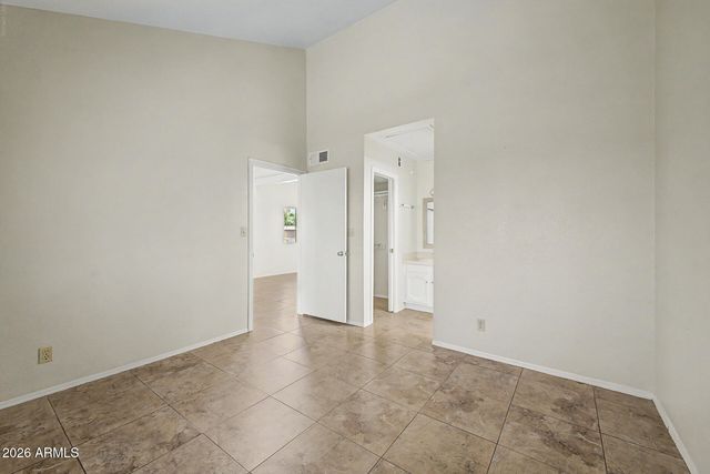 414 E LINDA Lane D, Gilbert, AZ 85234