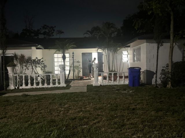 6260 SW 6th Street, Margate, FL 33068