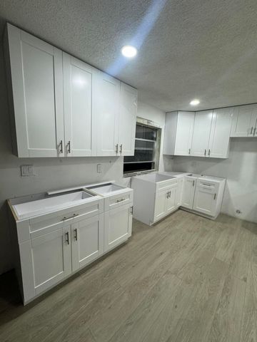 6260 SW 6th Street, Margate, FL 33068