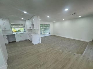 6260 SW 6th Street, Margate, FL 33068