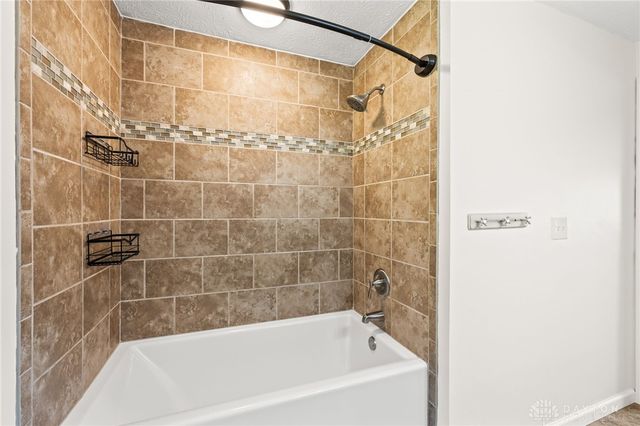 3192 Meadowlark Place, Beavercreek, OH 45431