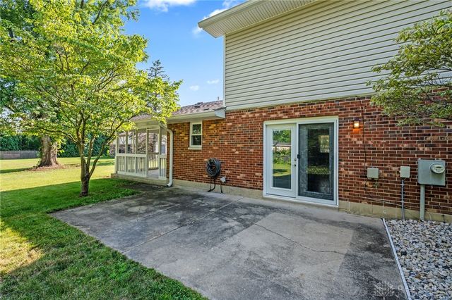 3192 Meadowlark Place, Beavercreek, OH 45431