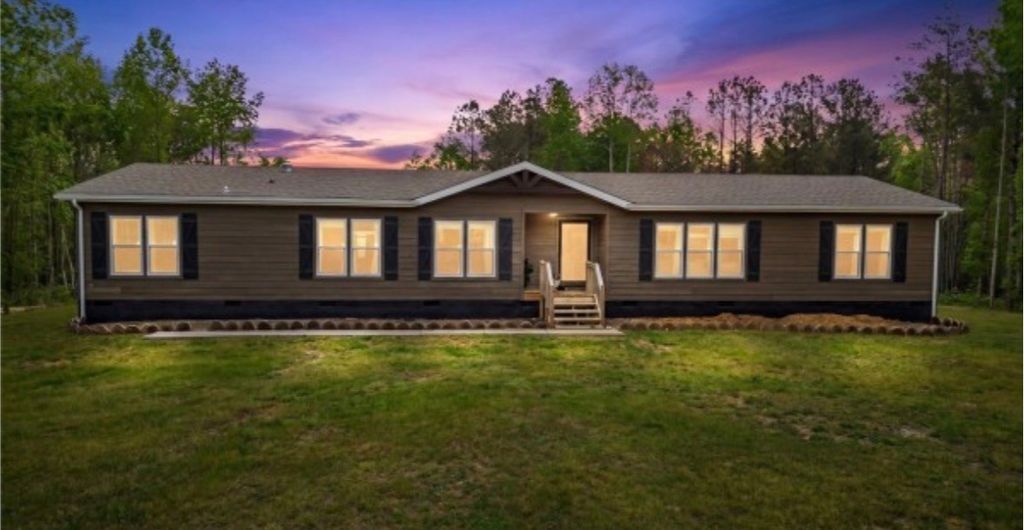 195 Roddy Springs Rd, Tracy City, TN 37387
