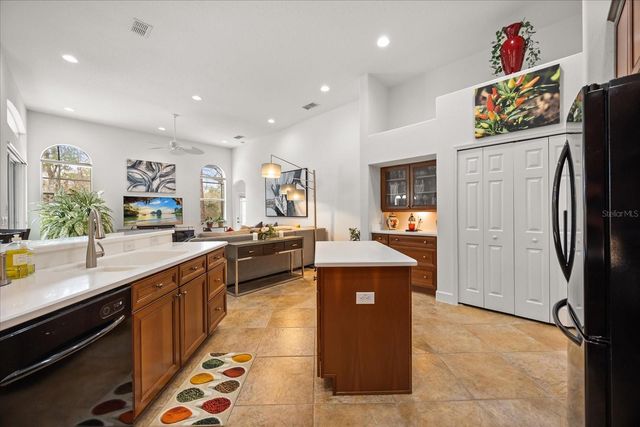 2324 WILLOW DROP WAY, Oviedo, FL 32766