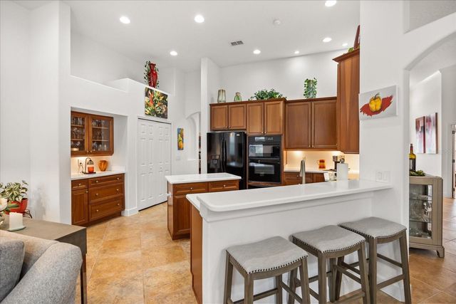 2324 WILLOW DROP WAY, Oviedo, FL 32766