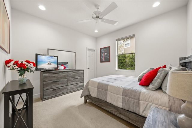 2324 WILLOW DROP WAY, Oviedo, FL 32766