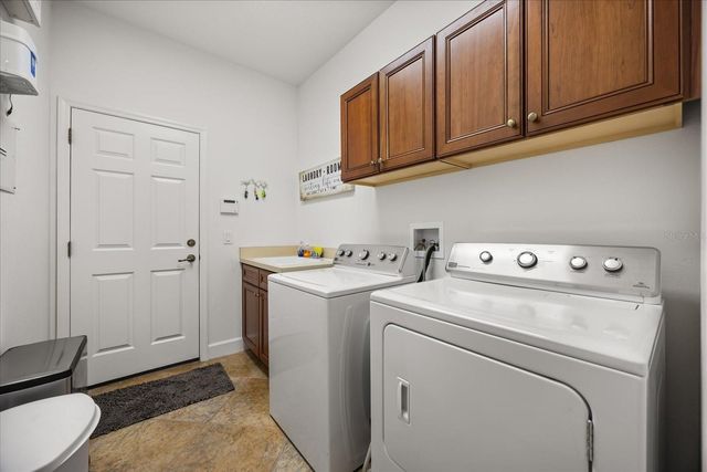 2324 WILLOW DROP WAY, Oviedo, FL 32766