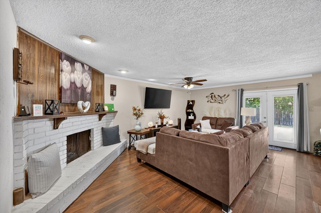 7131 Nutmeg Lane, Dallas, TX 75249 — photo 5