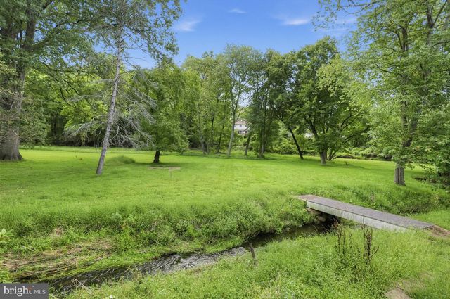 147 PINE LN, Yardley, PA 19067