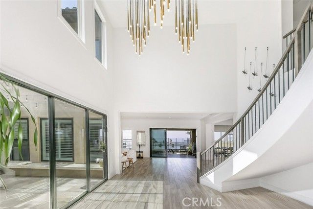 20300 W Windsor Lane, Northridge (los Angeles), CA 91326