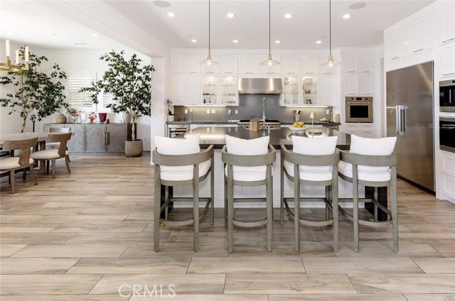 20300 W Windsor Lane, Northridge (los Angeles), CA 91326