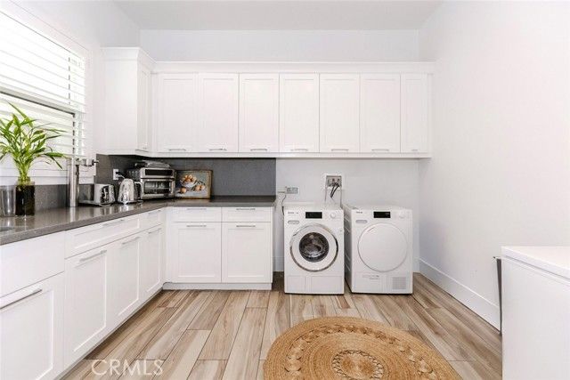 20300 W Windsor Lane, Northridge (los Angeles), CA 91326