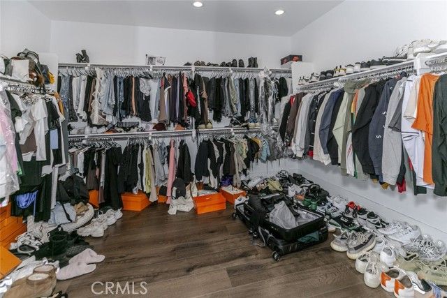 20300 W Windsor Lane, Northridge (los Angeles), CA 91326