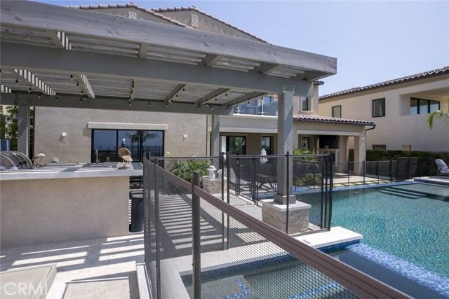 20300 W Windsor Lane, Northridge (los Angeles), CA 91326