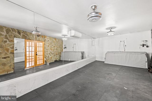 1721 N 72ND ST, Philadelphia, PA 19151