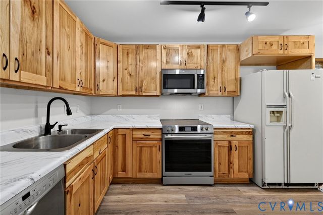 4725 E Grey Fox Cir, Goochland, VA 23065