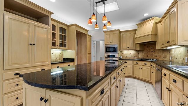 3621 Oak Glen, Tuscaloosa, AL 35406