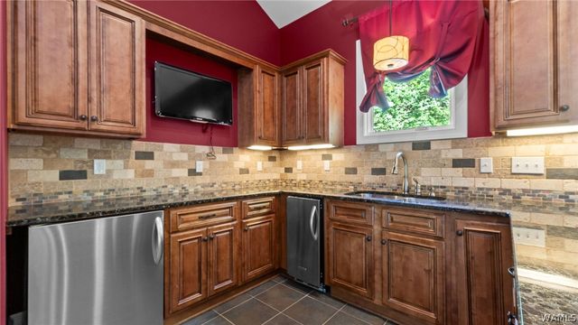 3621 Oak Glen, Tuscaloosa, AL 35406