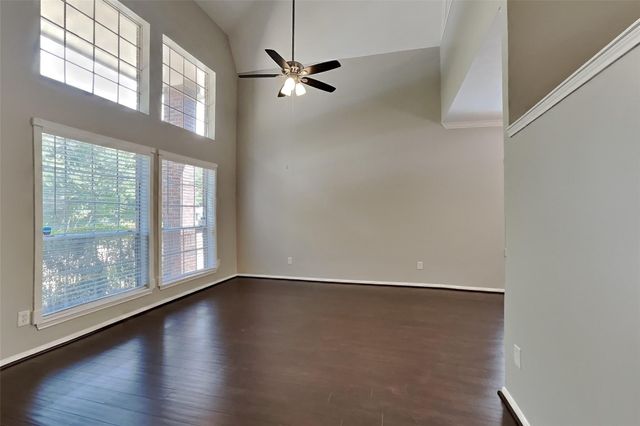3215 Broken Bough Drive, Missouri City, TX 77459