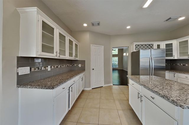 3215 Broken Bough Drive, Missouri City, TX 77459