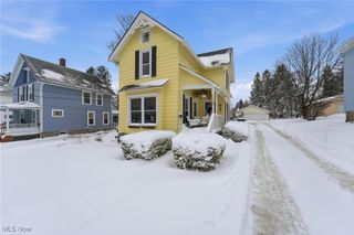 234 N Hambden Street, Chardon, OH 44024