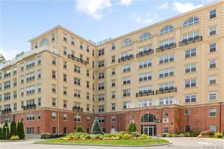 10 Byron Place PH716, Larchmont, NY 10538