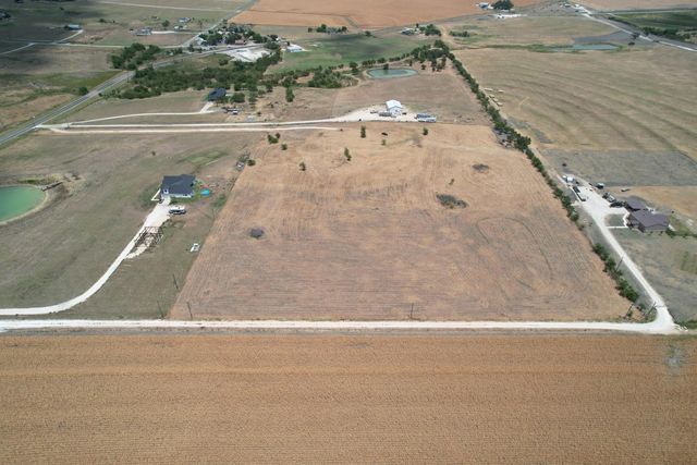 7250 FM 112, Thrall, TX 76578