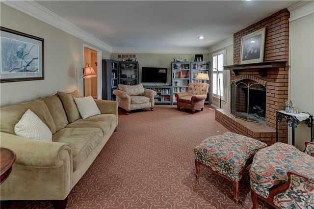 6512 Widmer Road, Shawnee, KS 66216