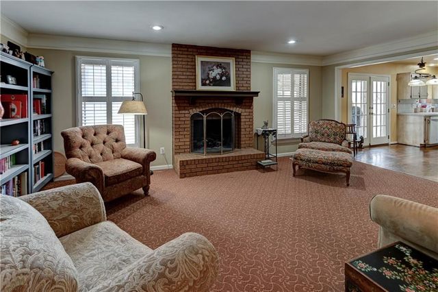 6512 Widmer Road, Shawnee, KS 66216