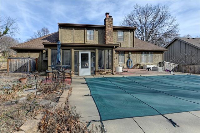 6512 Widmer Road, Shawnee, KS 66216