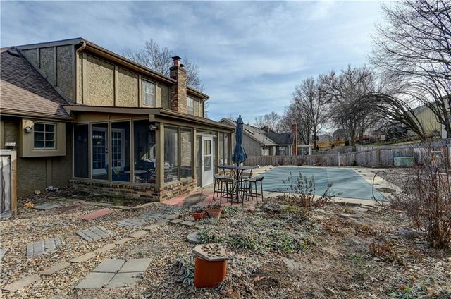 6512 Widmer Road, Shawnee, KS 66216