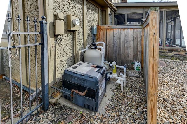 6512 Widmer Road, Shawnee, KS 66216