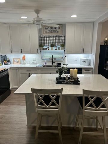 6359 Lasalle Road, Delray Beach, FL 33484