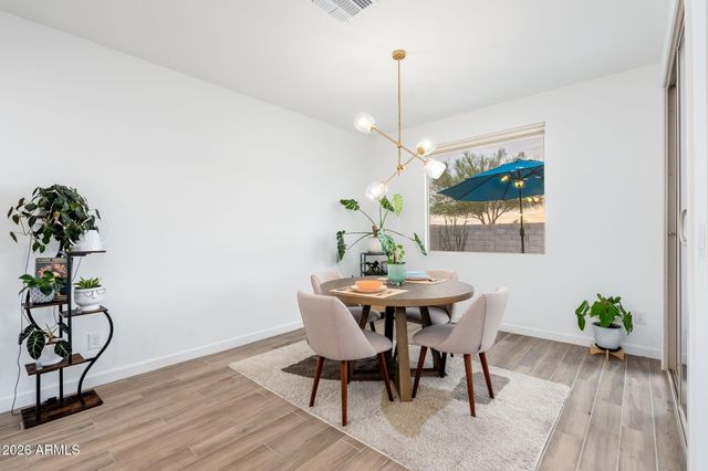 26440 N THORNHILL Drive, Peoria, AZ 85383