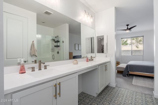 26440 N THORNHILL Drive, Peoria, AZ 85383