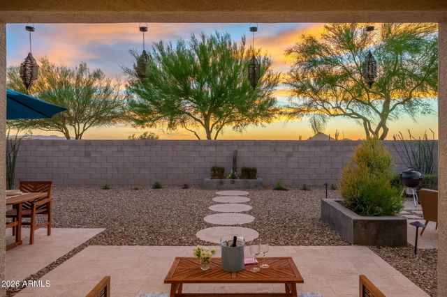 26440 N THORNHILL Drive, Peoria, AZ 85383