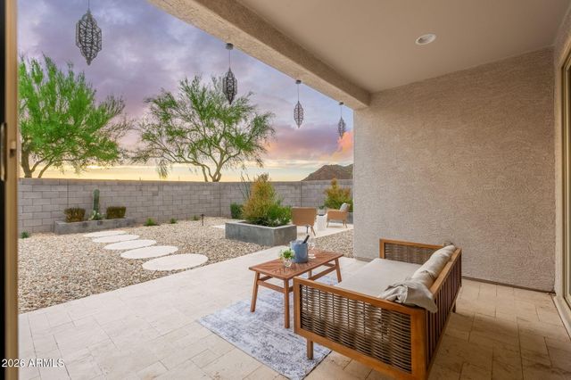 26440 N THORNHILL Drive, Peoria, AZ 85383