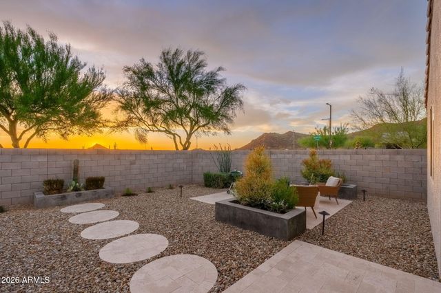 26440 N THORNHILL Drive, Peoria, AZ 85383